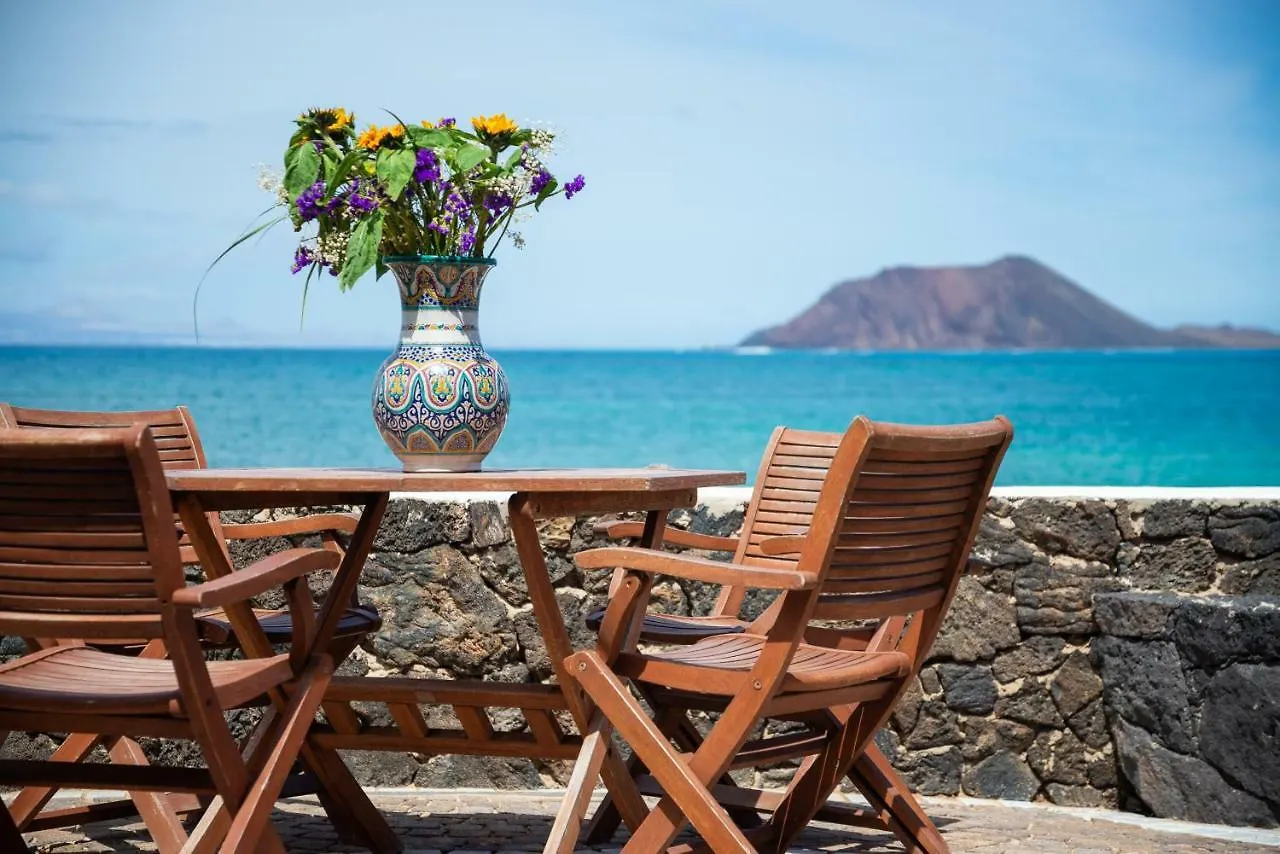 La Golondrina - Beach Froont Corralejo 0*,