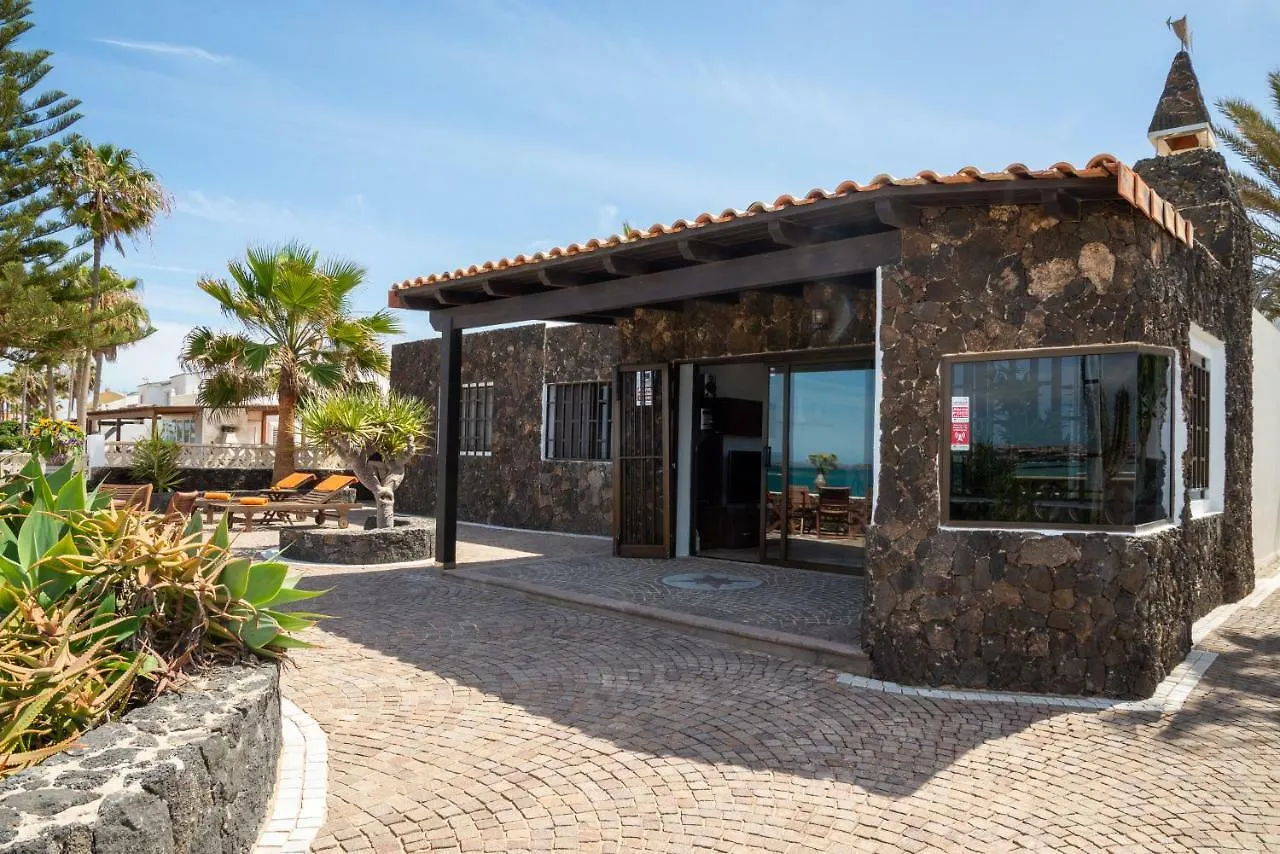 Villa La Golondrina - Beach Froont Corralejo